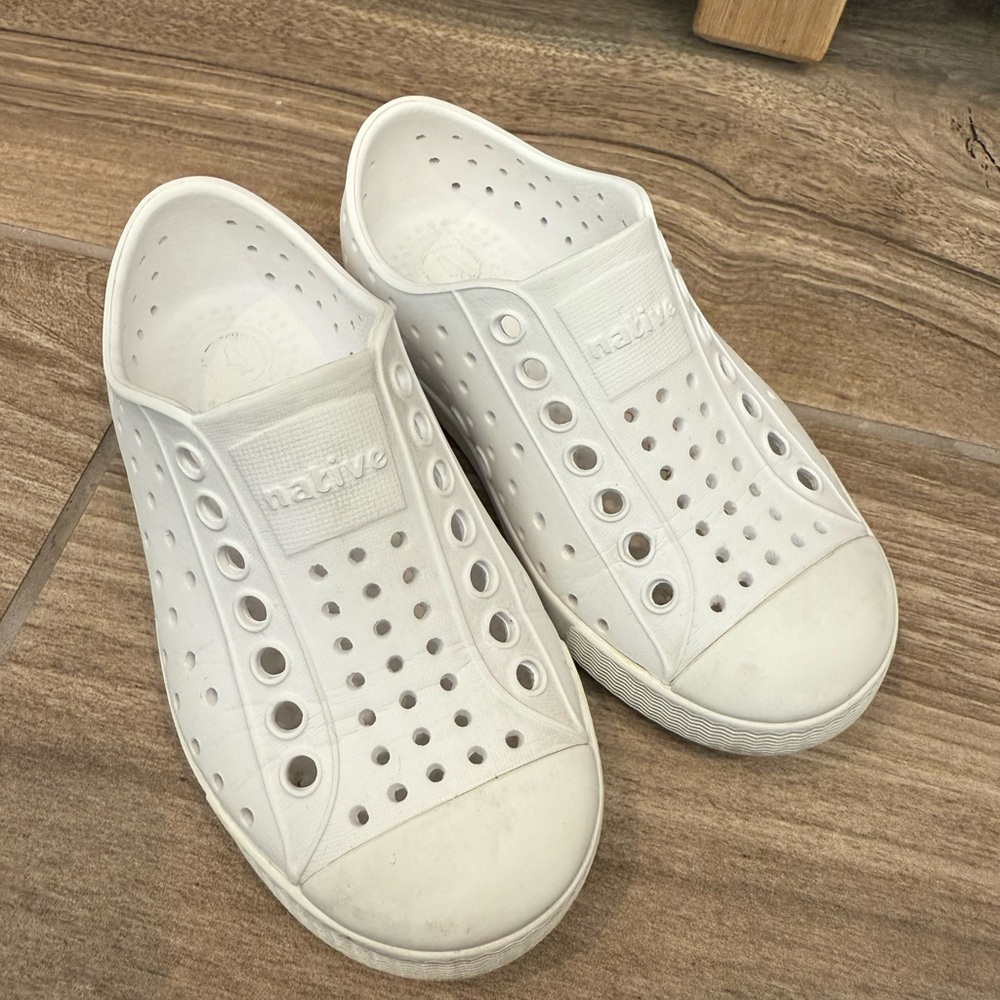 Native Jefferson Slip-On
